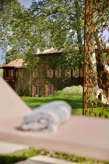 Chambres D'Hotes B&B - Chateau De Sienne Proche Avignon Orange Piscine Riviere Chusclan Esterno foto